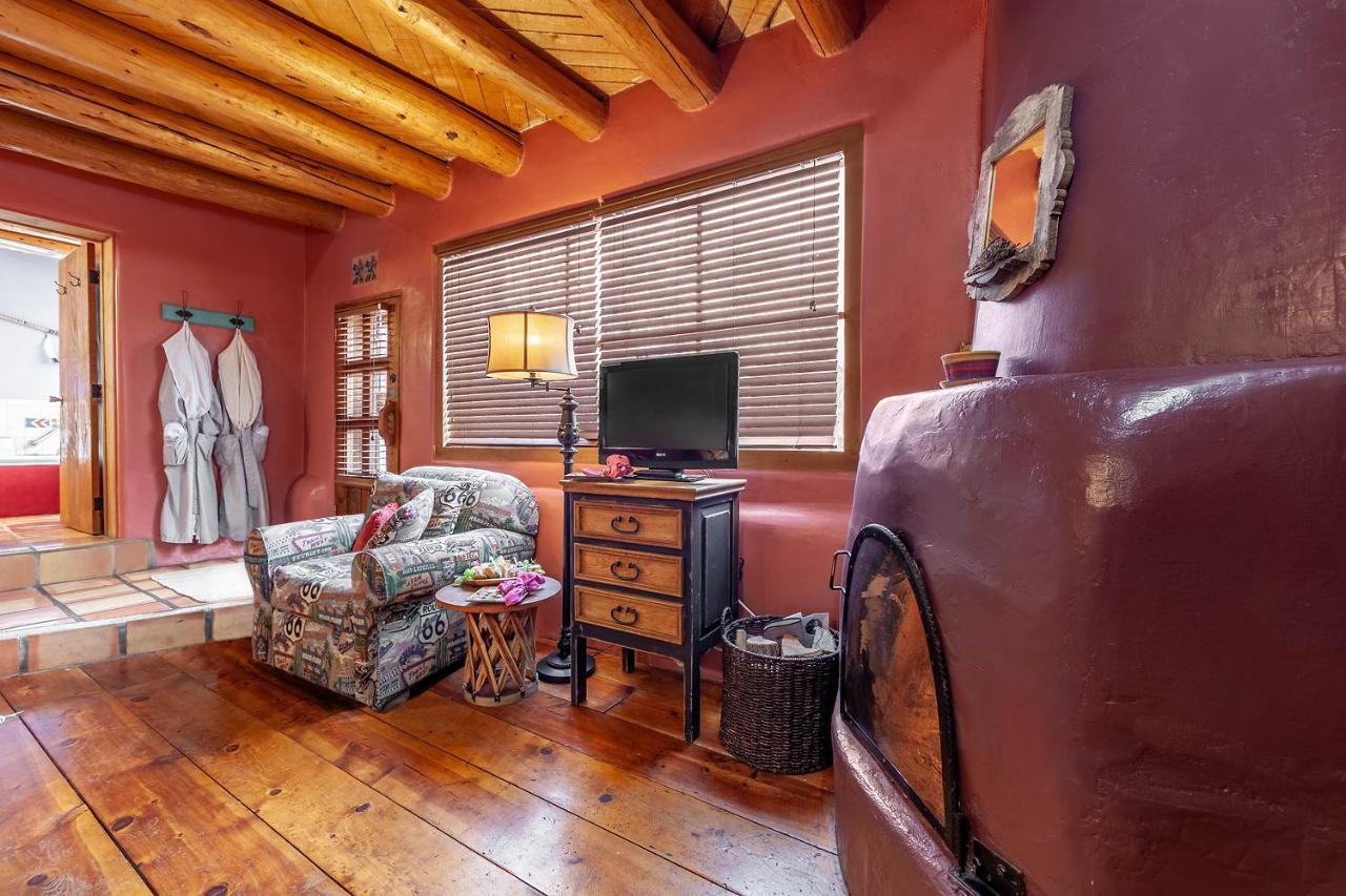 Adobe And Pines Inn Bed And Breakfast Ranchos de Taos Exterior photo