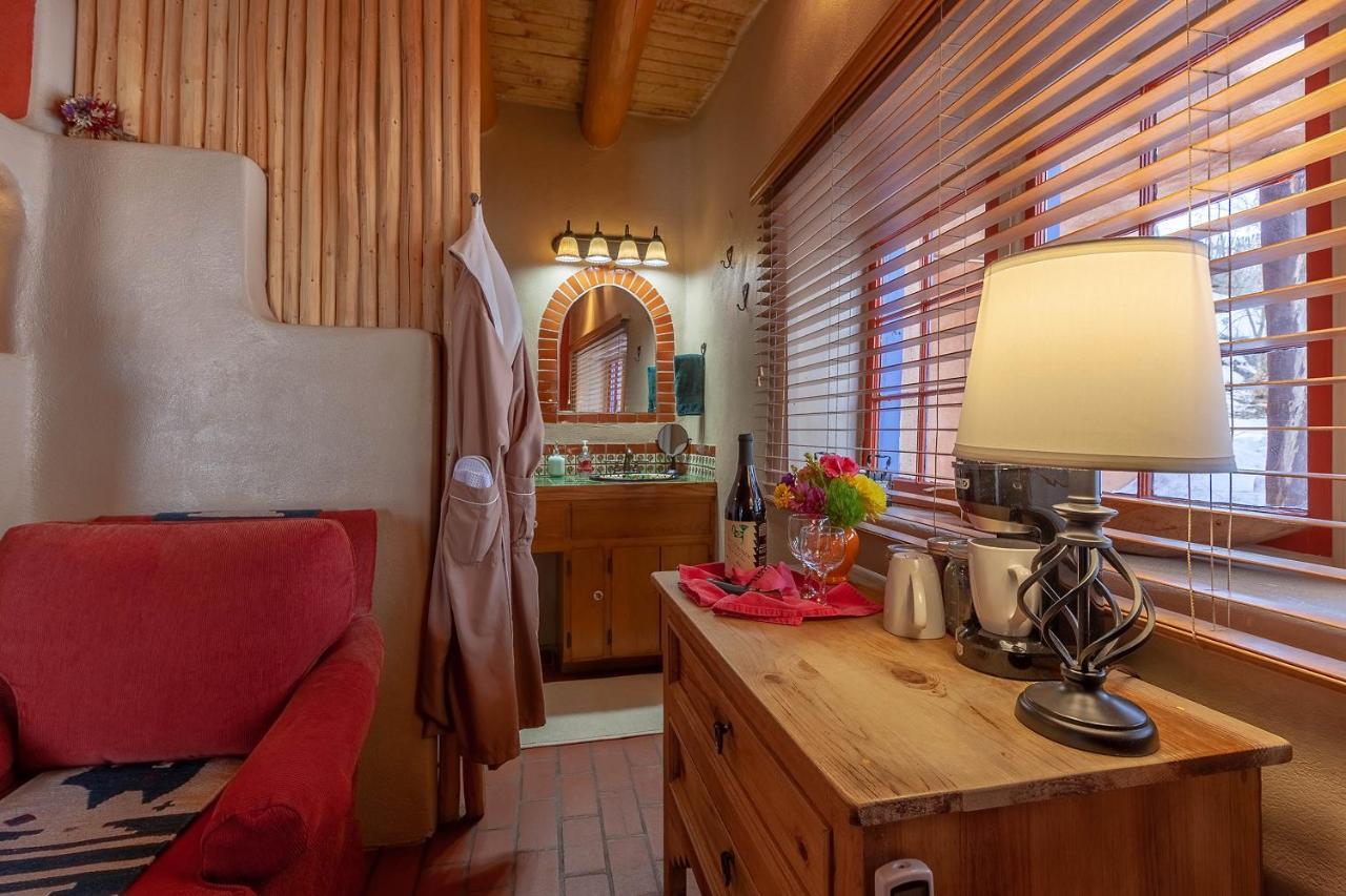 Adobe And Pines Inn Bed And Breakfast Ranchos de Taos Exterior photo